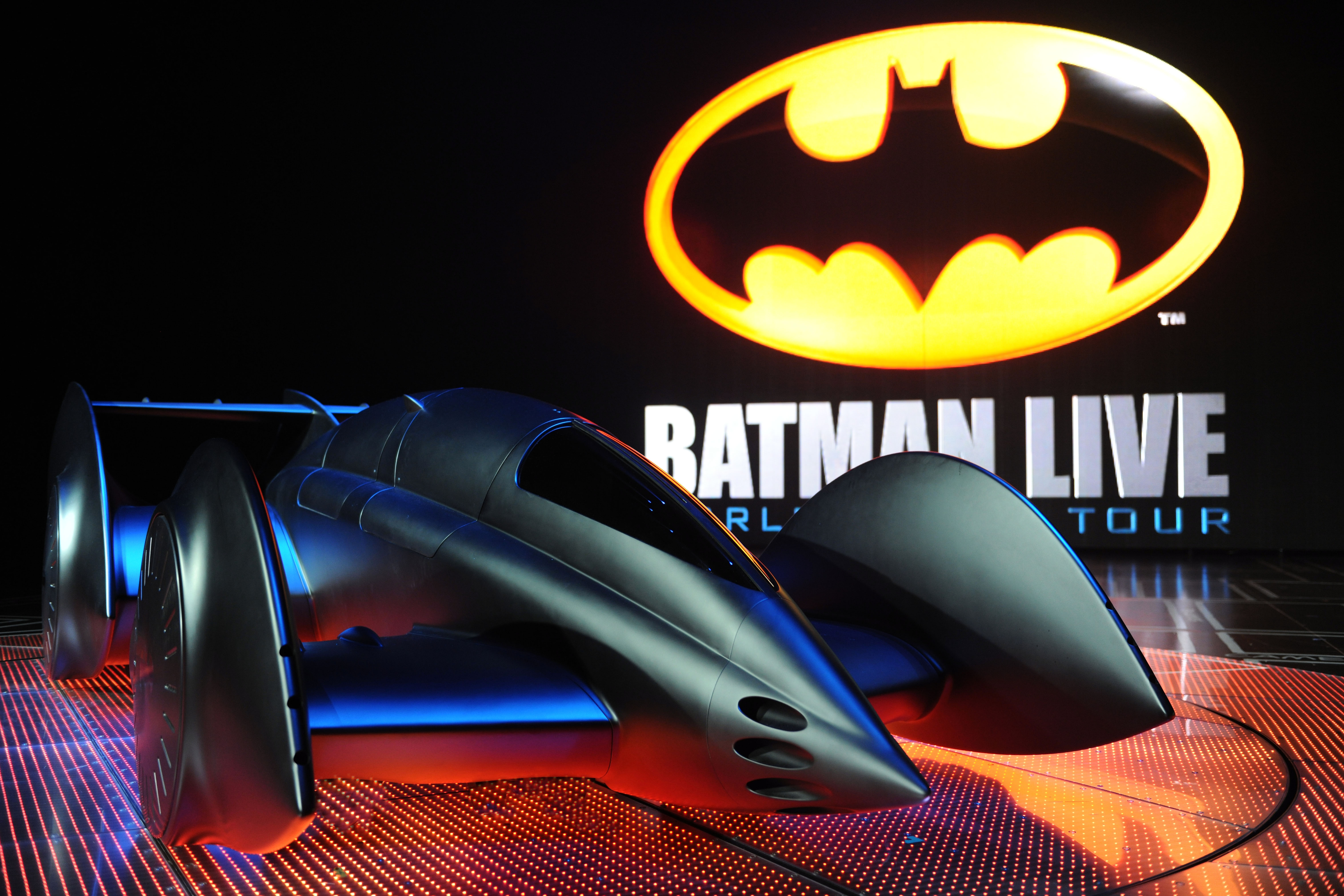 Batman Live Batmobile